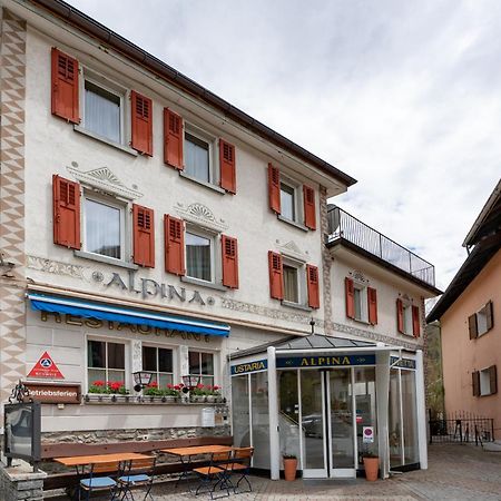Hotel Alpina Zernez Exterior photo